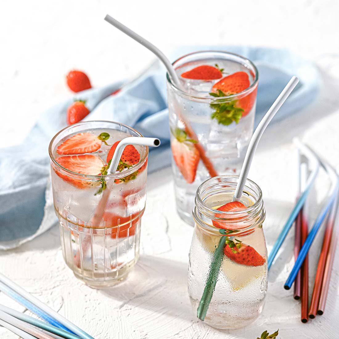 LOWMetalDrinkingStrawsReusableStainlessSteelStrawSet Edelstahl Trinkhalme 8er-Set farbiges Design